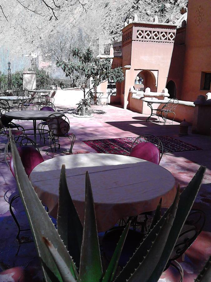 Auberge Tissadrine Akhendachou n'Ait Ouffi Cameră foto